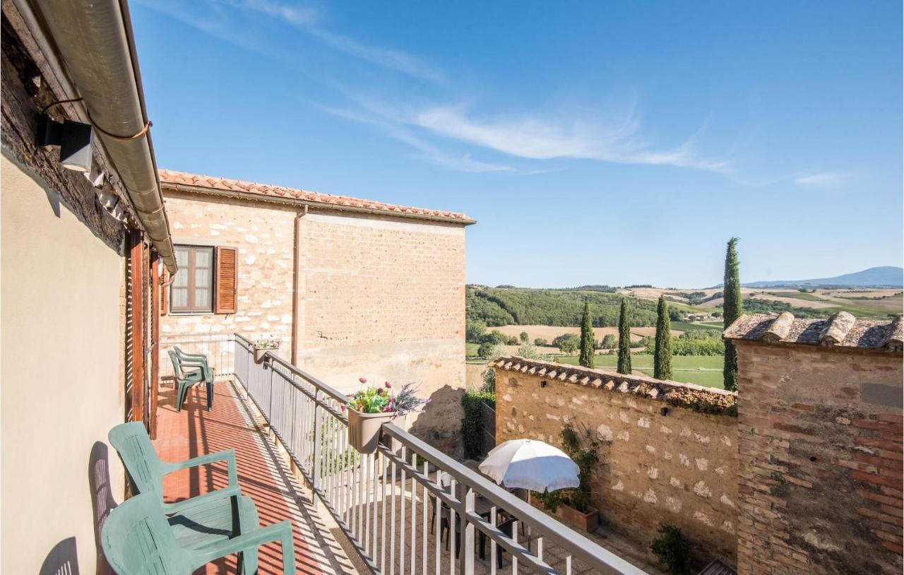 Gorgeous Home In Montalcino With Kitchen Exteriér fotografie